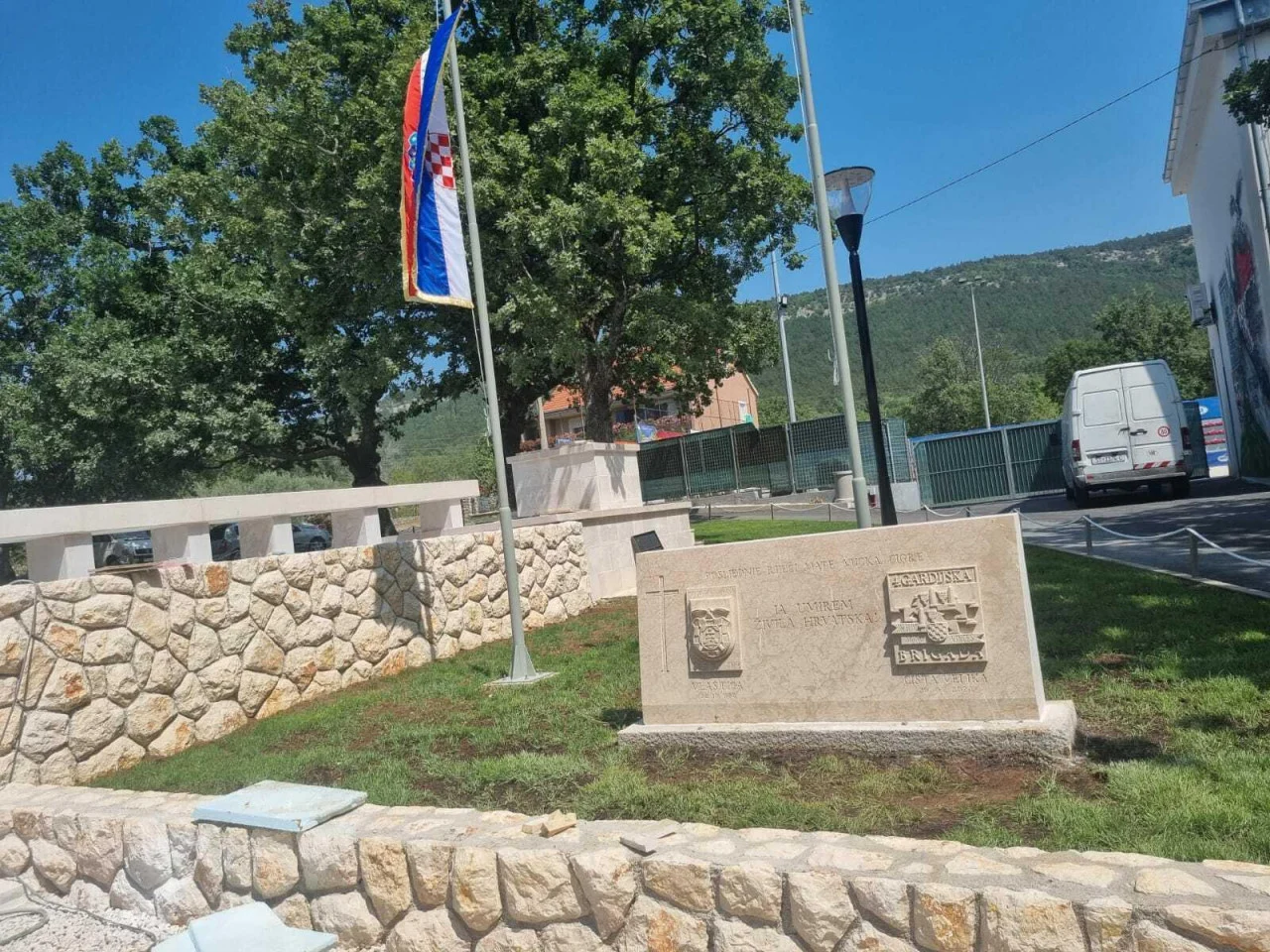 Otvara se spomen park Čigri, imotskom junaku čije su posljednje riječi uklesane u kamen: ‘Ja umirem, živila Hrvatska‘