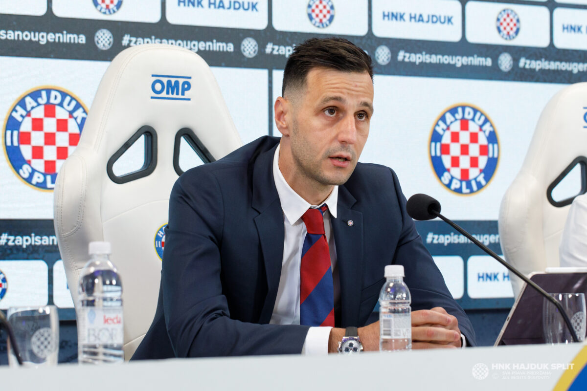 Nikola Kalinić oduševio gestom, cijelu plaću iz Hajduka donirao splitskom KBC-u